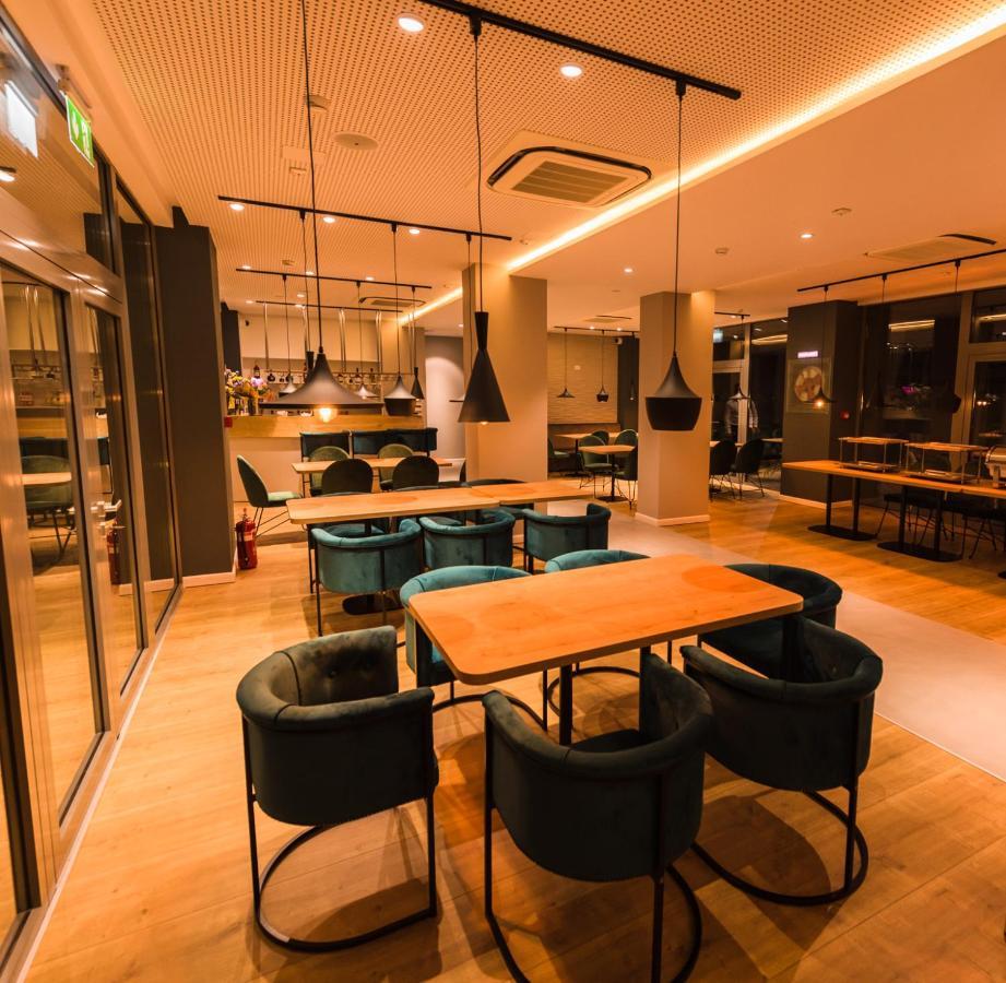 Hotel Arka Orszowa Zewnętrze zdjęcie